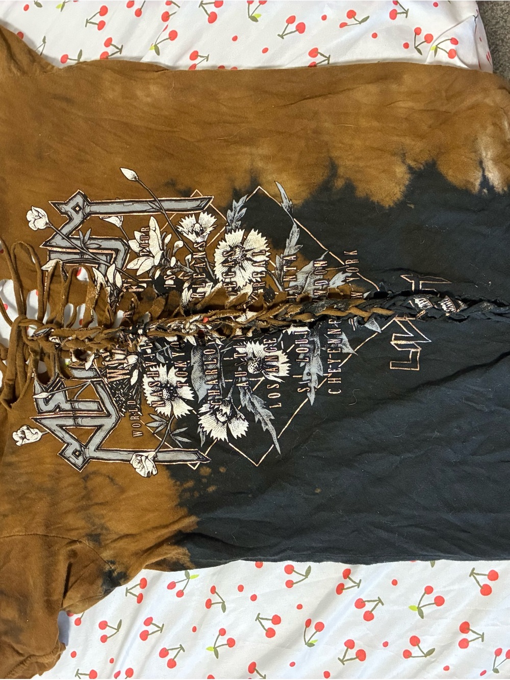 Affliction Brand New NEVER WORN 🖤❗️Tie-Dye Fringe Crop Top in Brown & Black